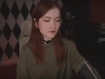 Private ynnenbrynn on Chaturbate