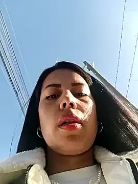 Freechat _andrea30 on StripChat