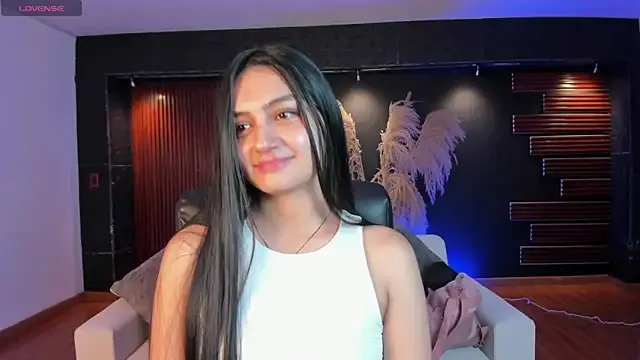 AidaJones on StripChat 