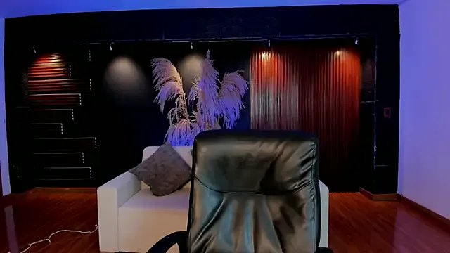 AidaJones on StripChat 