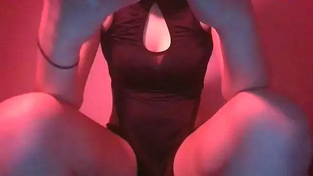 Freechat Aleniia10 on StripChat