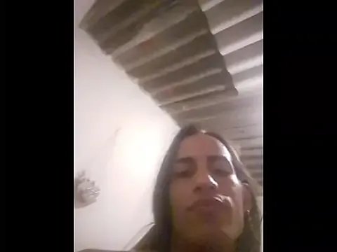 Freechat AlexaWarner on StripChat