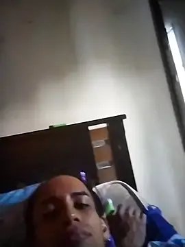 Freechat AlexaWarner on StripChat