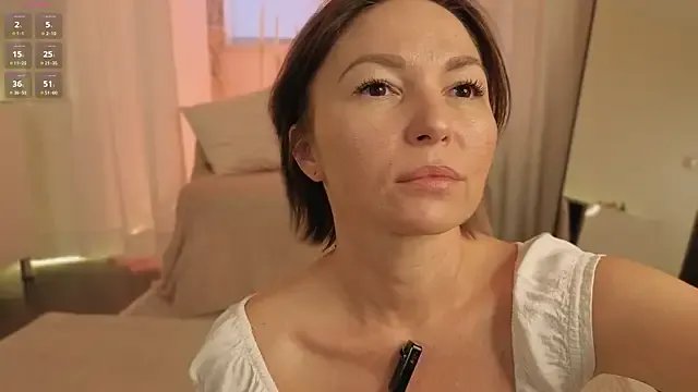 Freechat Alice_Sunrise on StripChat