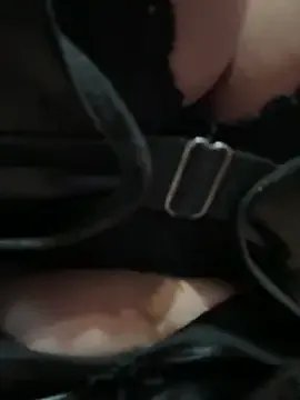 Almmaxxxx on StripChat 