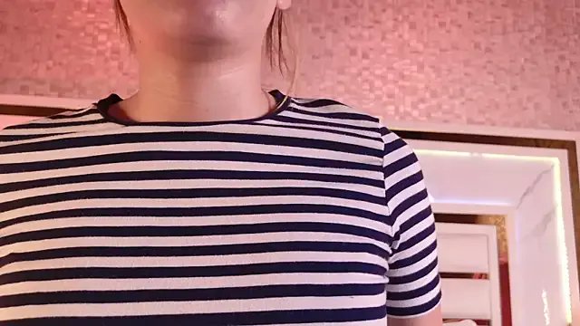 ambar_rosse25 on StripChat 