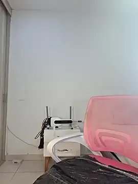 Anal_Luucia on StripChat 