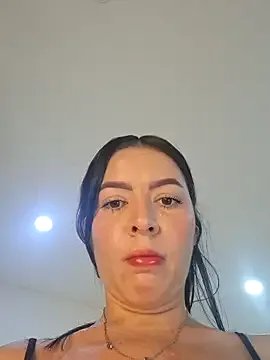 Anal_Luucia on StripChat 