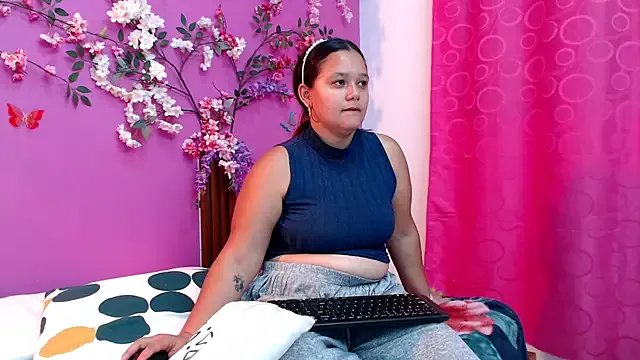 Freechat analintimacy18 on StripChat