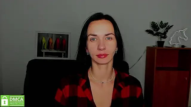 annakillianox on StripChat 