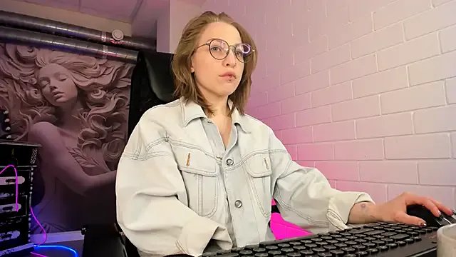 Freechat AphexQueen on StripChat