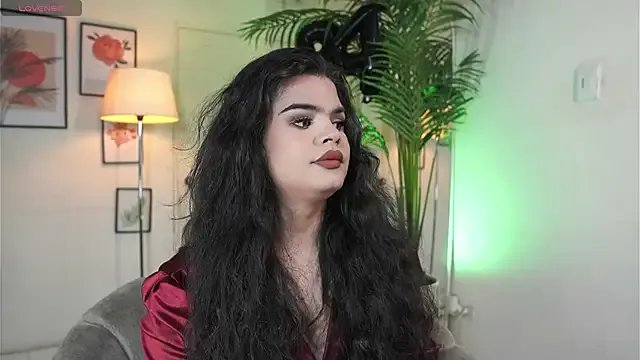 Freechat artechloe on StripChat