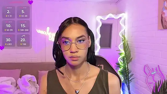 Private artemiss_tay on StripChat