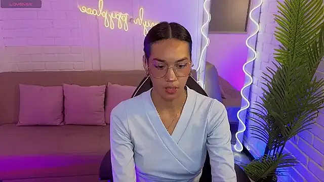 Private artemiss_tay on StripChat