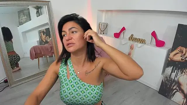 Freechat Arya_Lexy on StripChat