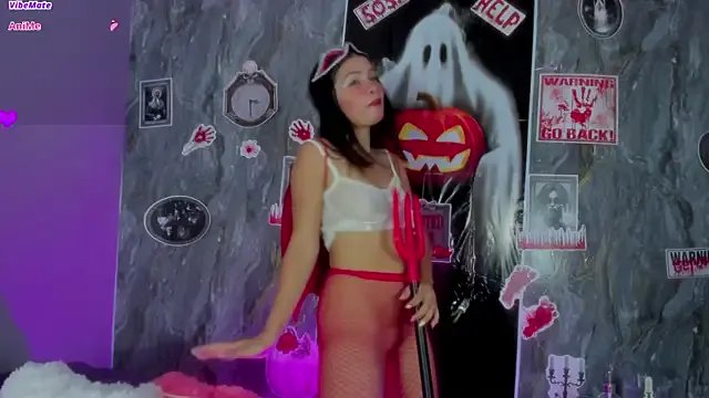 Freechat barely_legal_angel on StripChat