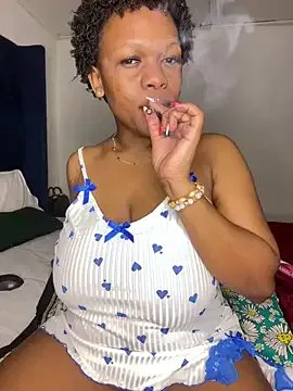 Freechat Boneca25 on StripChat