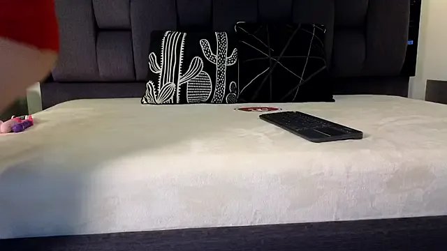 Freechat Calipso_Parisi on StripChat