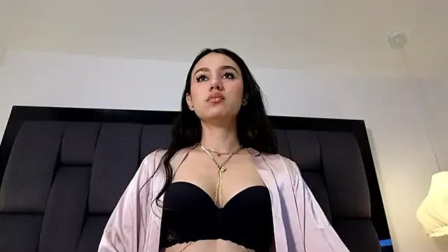 Freechat Calipso_Parisi on StripChat