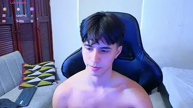 Freechat carl_dixon on StripChat