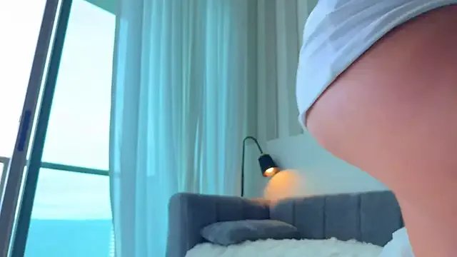 Freechat Carolyn_Smith on StripChat