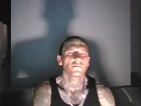 Freechat cruz815 on StripChat