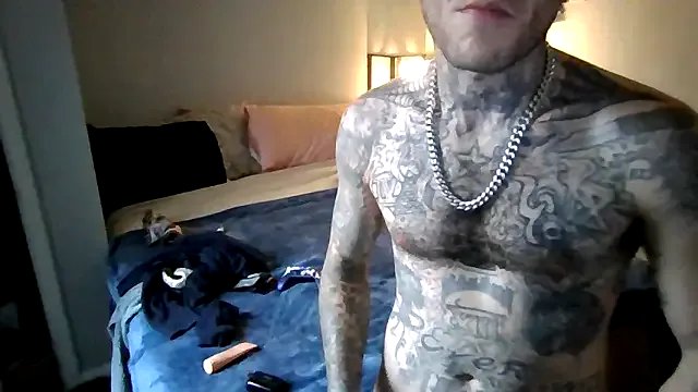 Freechat cruz815 on StripChat