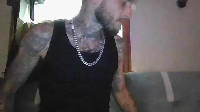 Freechat cruz815 on StripChat