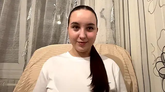 Freechat DaisyMolly on StripChat