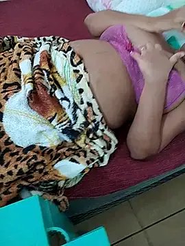 Freechat dea40 on StripChat