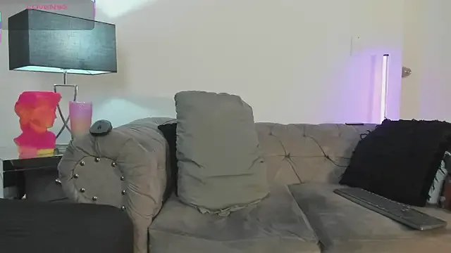 Dimitri_Bass on StripChat 