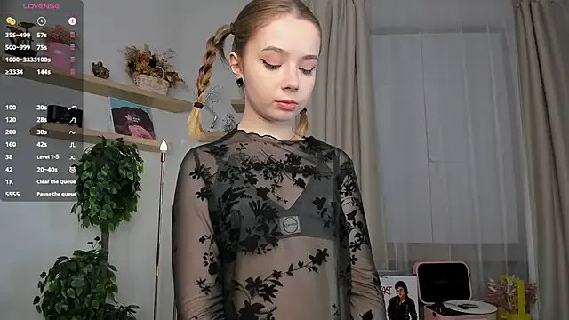 Freechat DominikaElis on StripChat