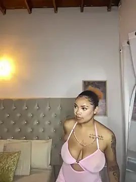 Private Eloisa_cleavage_ on StripChat