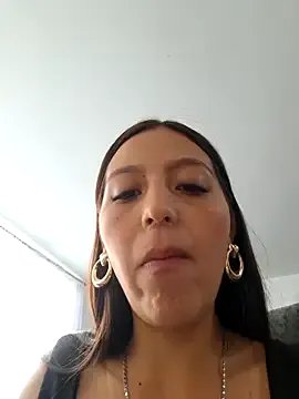 Freechat Emily-7_ on StripChat