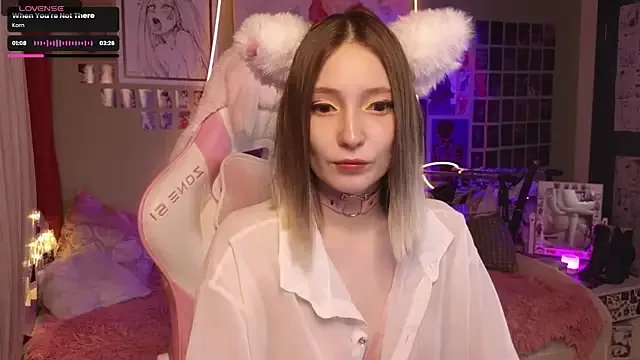 Freechat evierosen on StripChat