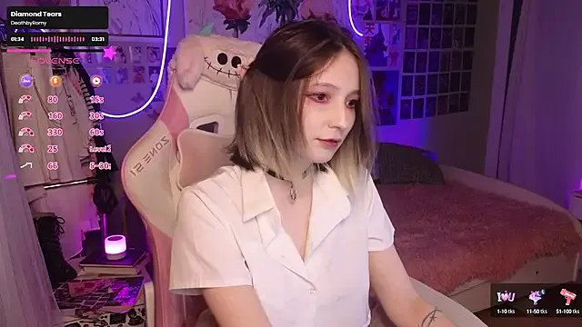 Freechat evierosen on StripChat