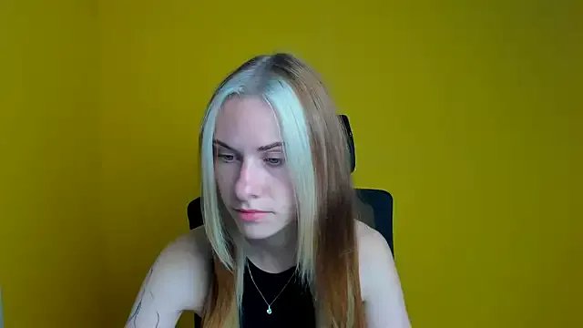 Freechat Fiona_Night on StripChat