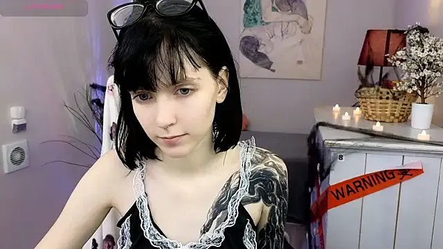 Freechat HazelTompson on StripChat