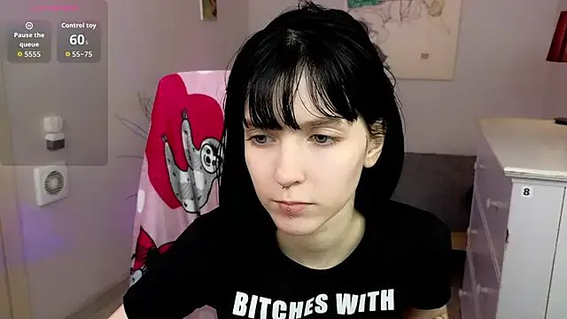 Freechat HazelTompson on StripChat