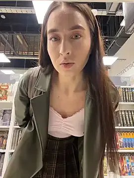 Holly_Play on StripChat 