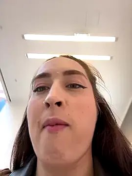 Holly_Play on StripChat 