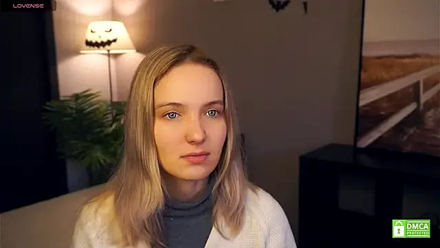 Freechat HongTomczak on StripChat