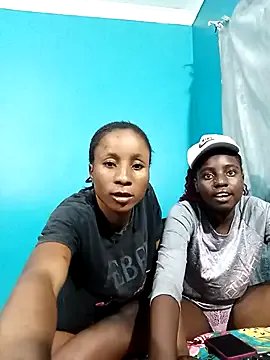 Freechat HotPetite_25 on StripChat