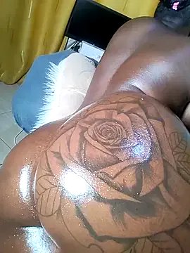 Private Hugemassivebootie on StripChat