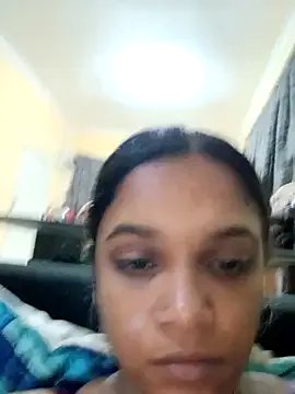 Freechat Indianqueen03 on StripChat