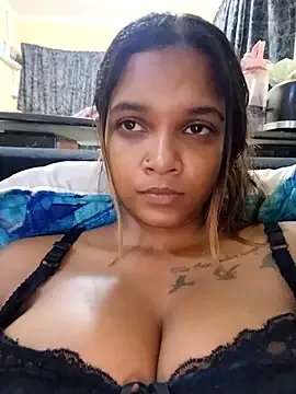 Freechat Indianqueen03 on StripChat