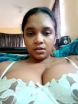 Freechat Indianqueen03 on StripChat