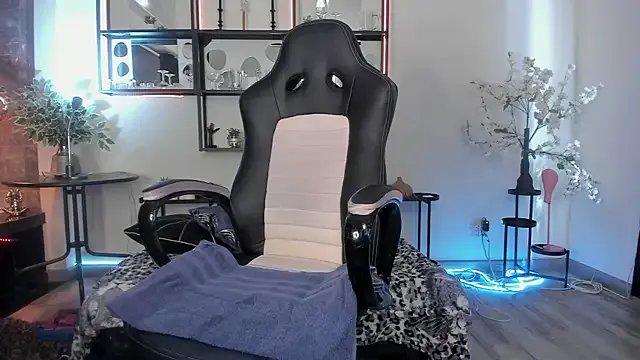 issa_soto_ on StripChat 