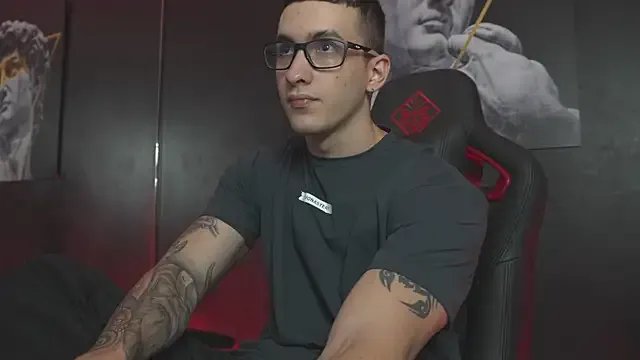 Freechat JacksonOlsenn on StripChat