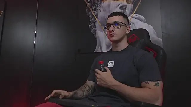 Freechat JacksonOlsenn on StripChat